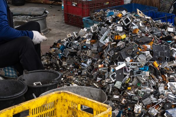 e-waste being improperly recycled in a developing nation